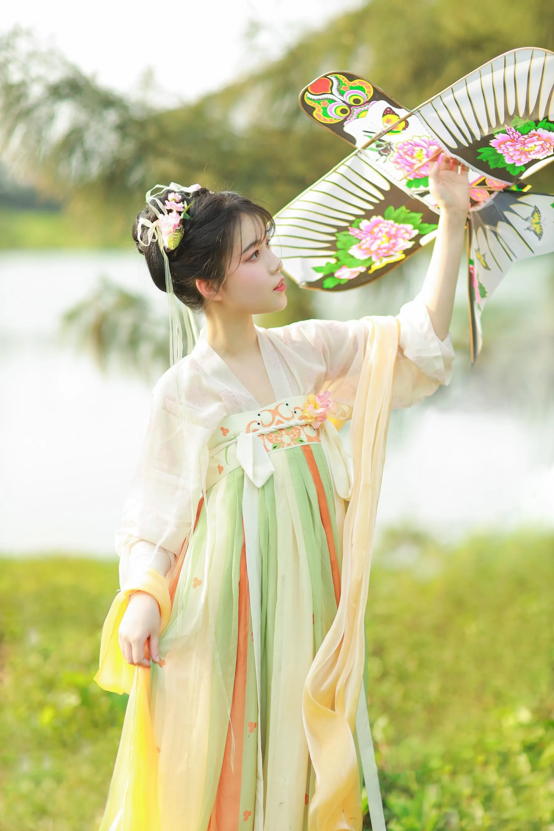 [艺图语] 2022.06.11 夏日少女 我超白_ [27P]插图7